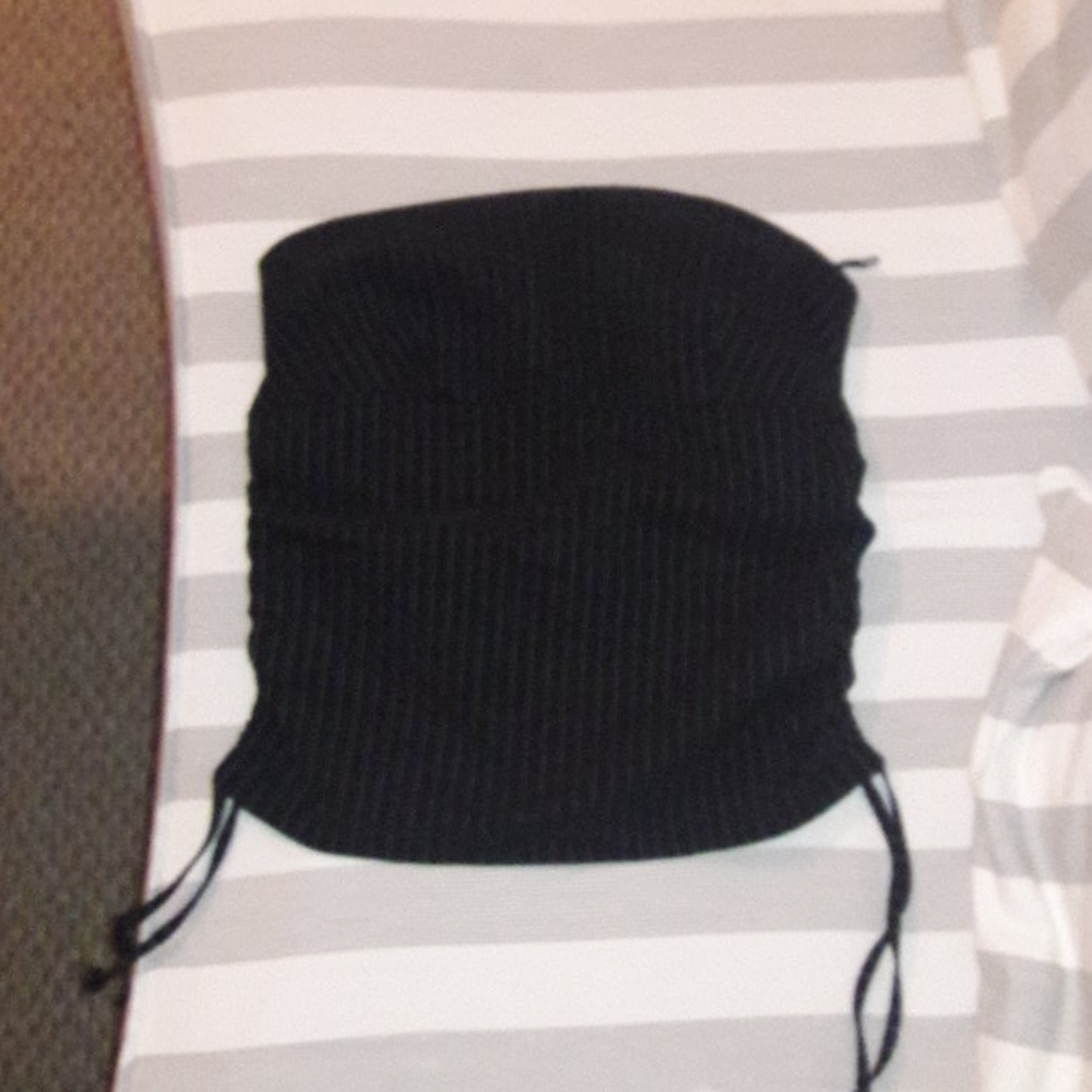 Reference pin stripe tube top